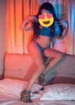 neseli-ve-renkli-adana-escort-bayan